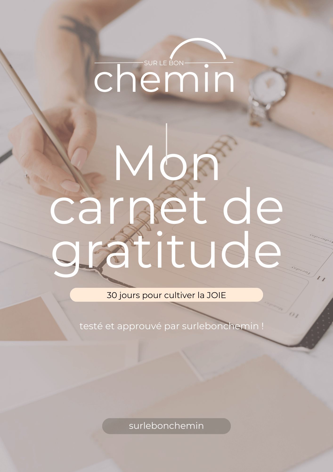 couverture du carnet de gratitude : 30 jours pour retrouver sa joie et sérénité